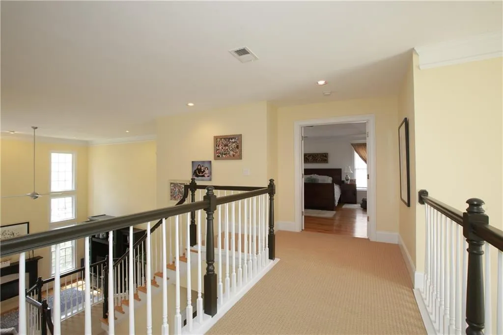 120 Wembley Court, Sandy Springs, Georgia 30328, 6 Bedrooms Bedrooms, ,4 BathroomsBathrooms,Residential,Sold,120 Wembley Court,5830193