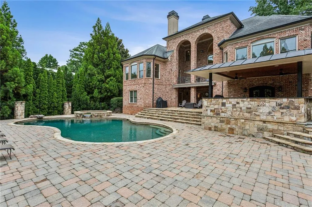 4500 Stella Drive Nw, Atlanta, Georgia 30327, 5 Bedrooms Bedrooms, ,6 BathroomsBathrooms,Residential,For Sale,4500 Stella Drive Nw,7628957