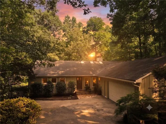 100 Kings Mill Court, Roswell, Georgia 30075