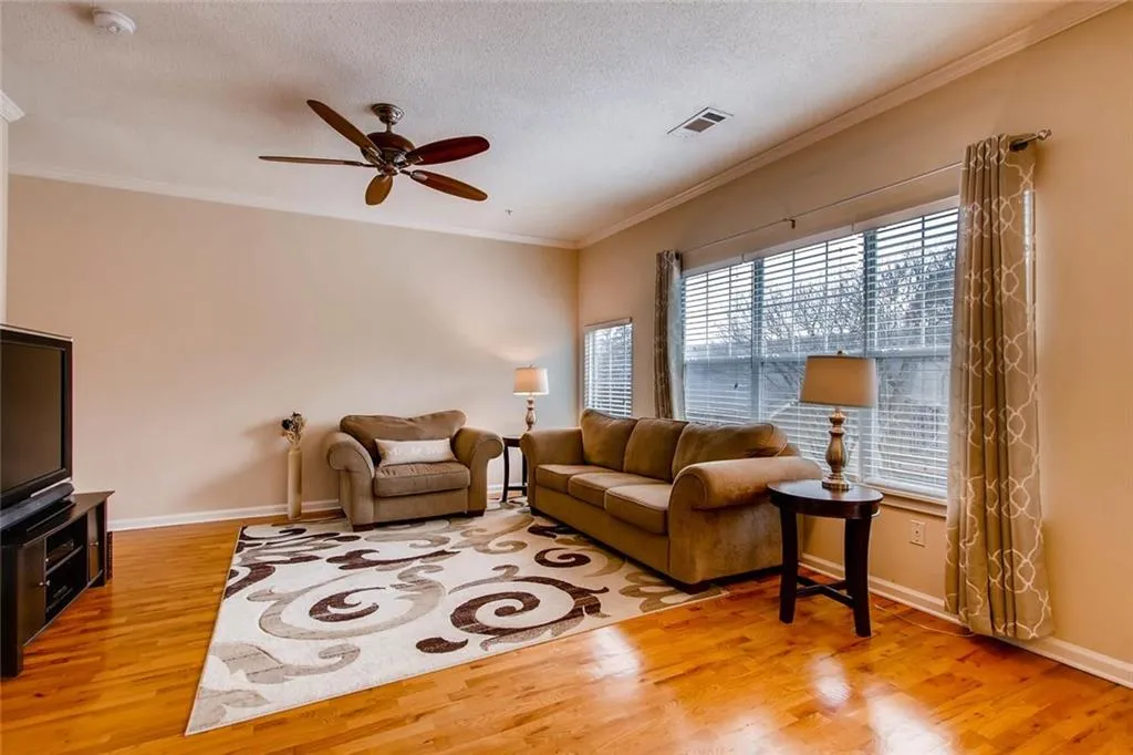 1150 Collier Road Nw Unit N4, Atlanta, Georgia 30318, 2 Bedrooms Bedrooms, ,2 BathroomsBathrooms,Residential,Sold,1150 Collier Road Nw Unit N4,5968320