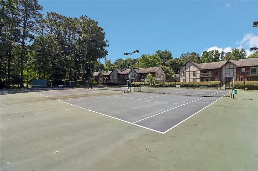6851 Roswell Road Unit A18, Atlanta, Georgia 30328, 2 Bedrooms Bedrooms, ,2 BathroomsBathrooms,Residential,For Sale,6851 Roswell Road Unit A18,7394362