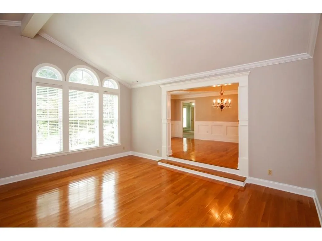 825 Overhill Court, Sandy Springs, Georgia 30328, 5 Bedrooms Bedrooms, ,3 BathroomsBathrooms,Residential,Sold,825 Overhill Court,5756237