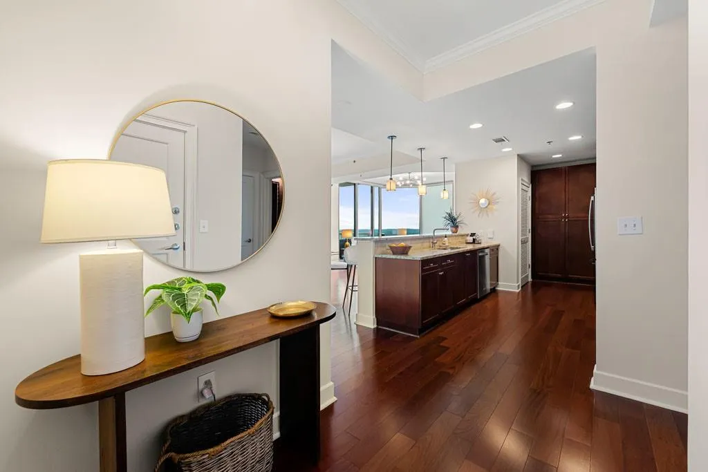 2795 Peachtree Road Ne Unit 1602, Atlanta, Georgia 30305, 2 Bedrooms Bedrooms, ,2 BathroomsBathrooms,Residential,For Sale,2795 Peachtree Road Ne Unit 1602,7613813