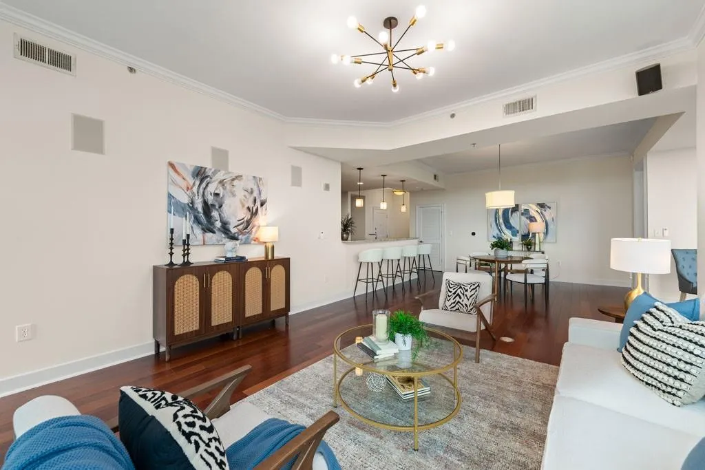 2795 Peachtree Road Ne Unit 1602, Atlanta, Georgia 30305, 2 Bedrooms Bedrooms, ,2 BathroomsBathrooms,Residential,For Sale,2795 Peachtree Road Ne Unit 1602,7613813