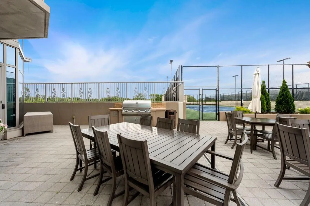 2795 Peachtree Road Ne Unit 1602, Atlanta, Georgia 30305, 2 Bedrooms Bedrooms, ,2 BathroomsBathrooms,Residential,For Sale,2795 Peachtree Road Ne Unit 1602,7613813