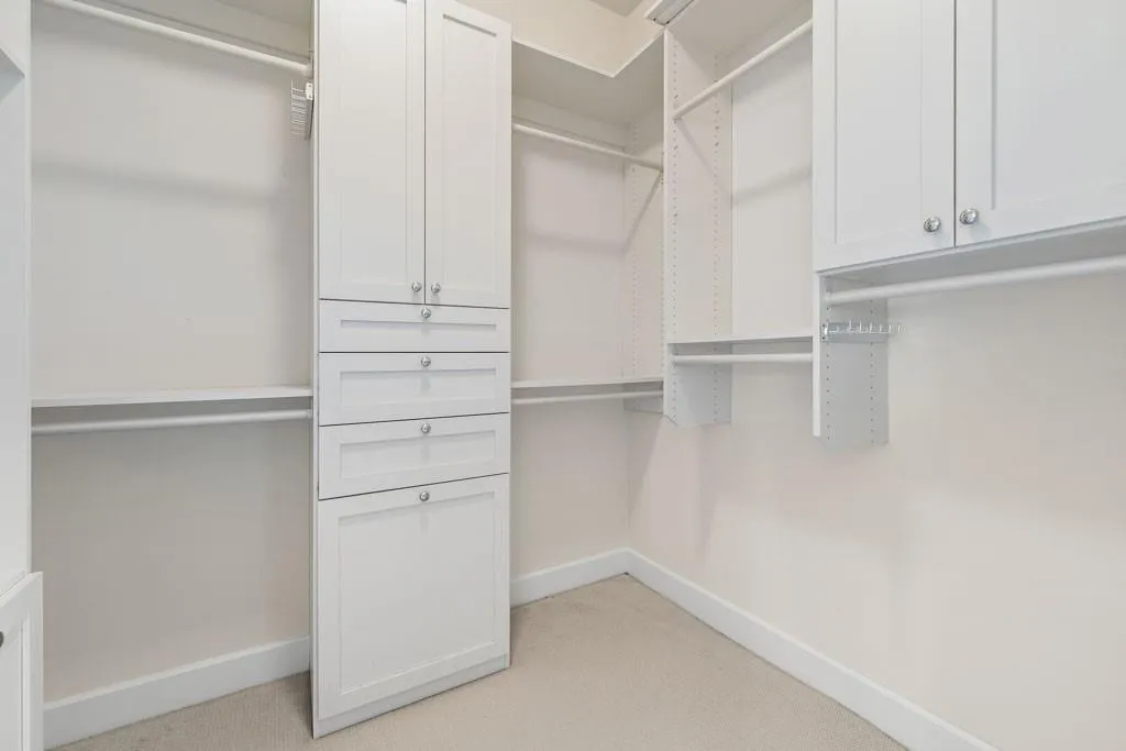 2795 Peachtree Road Ne Unit 1602, Atlanta, Georgia 30305, 2 Bedrooms Bedrooms, ,2 BathroomsBathrooms,Residential,For Sale,2795 Peachtree Road Ne Unit 1602,7613813