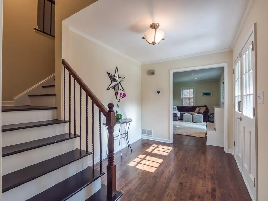 6560 Wright Road, Sandy Springs, Georgia 30328, 4 Bedrooms Bedrooms, ,2 BathroomsBathrooms,Residential,Sold,6560 Wright Road,6072440