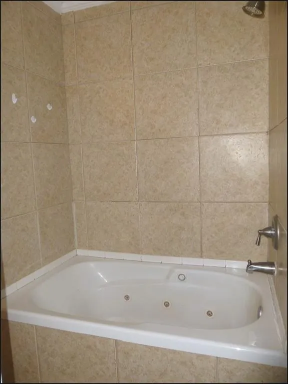 7500 Roswell Road Unit 126, Sandy Springs, Georgia 30350, 2 Bedrooms Bedrooms, ,2 BathroomsBathrooms,Residential,Sold,7500 Roswell Road Unit 126,6125832