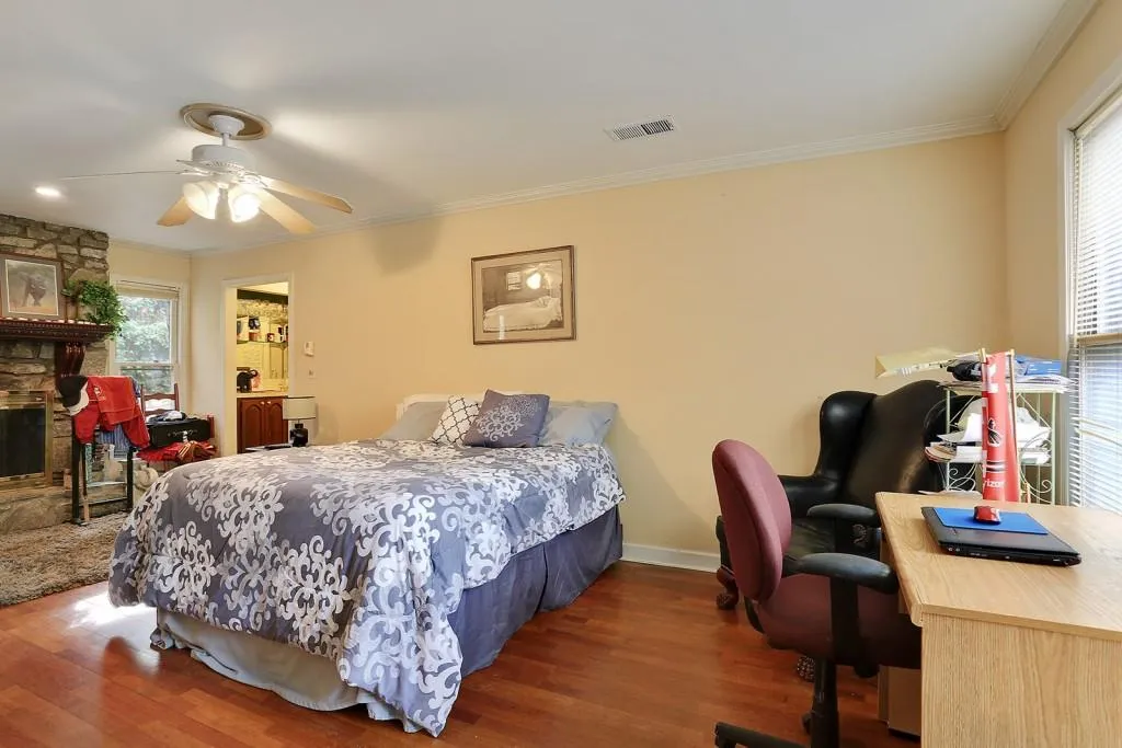 7055 Riverside Drive, Sandy Springs, Georgia 30328, 4 Bedrooms Bedrooms, ,3 BathroomsBathrooms,Residential,Sold,7055 Riverside Drive,5780249