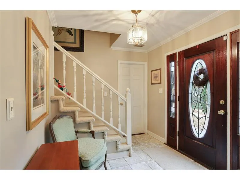 7055 Riverside Drive, Sandy Springs, Georgia 30328, 4 Bedrooms Bedrooms, ,3 BathroomsBathrooms,Residential,Sold,7055 Riverside Drive,5780249