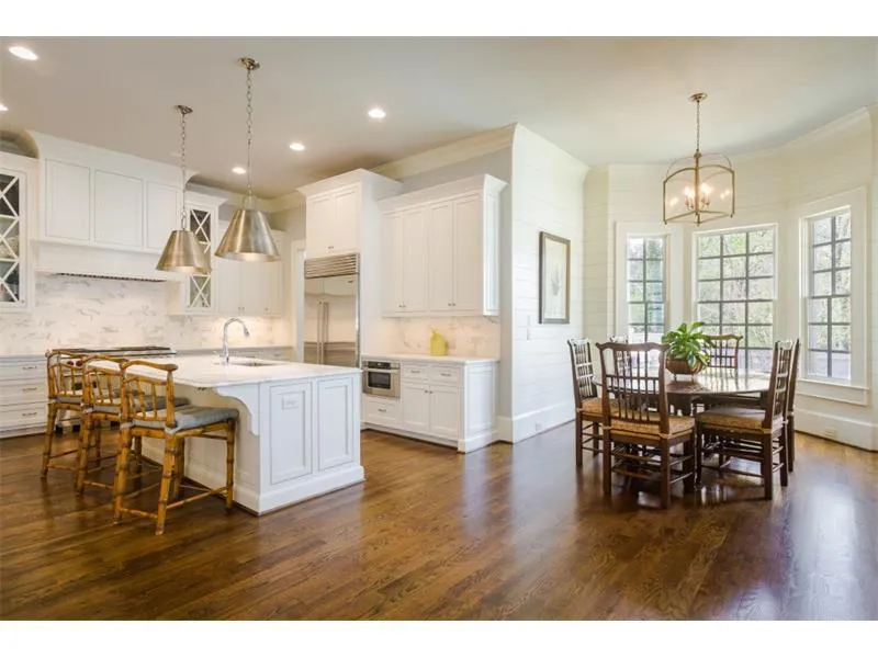 285 Lafayette Way, Sandy Springs, Georgia 30327, 6 Bedrooms Bedrooms, ,7 BathroomsBathrooms,Residential,Sold,285 Lafayette Way,5829280