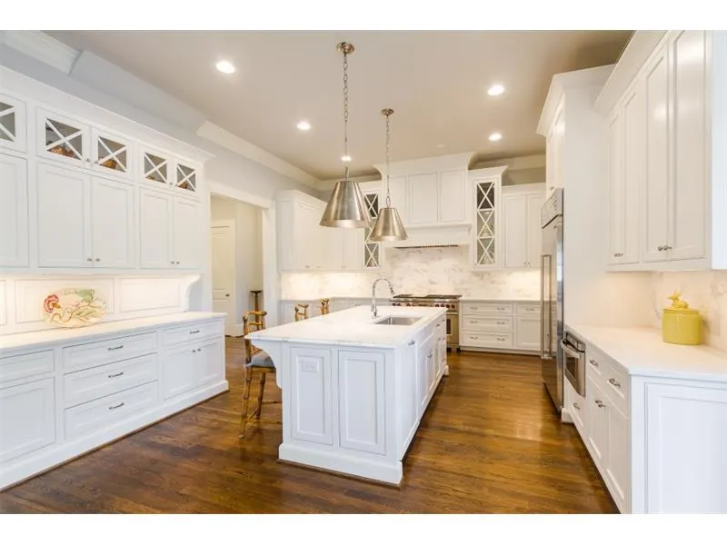 285 Lafayette Way, Sandy Springs, Georgia 30327, 6 Bedrooms Bedrooms, ,7 BathroomsBathrooms,Residential,Sold,285 Lafayette Way,5829280