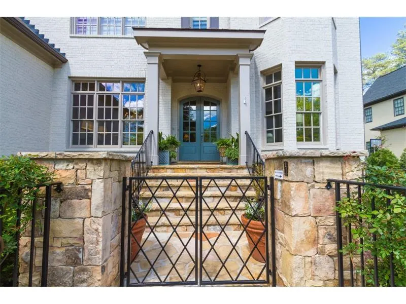 285 Lafayette Way, Sandy Springs, Georgia 30327, 6 Bedrooms Bedrooms, ,7 BathroomsBathrooms,Residential,Sold,285 Lafayette Way,5829280