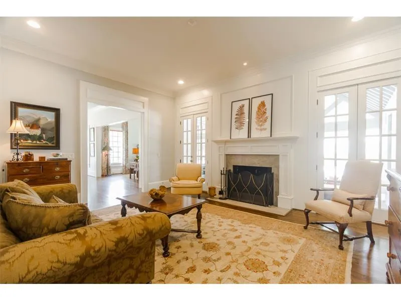 285 Lafayette Way, Sandy Springs, Georgia 30327, 6 Bedrooms Bedrooms, ,7 BathroomsBathrooms,Residential,Sold,285 Lafayette Way,5829280