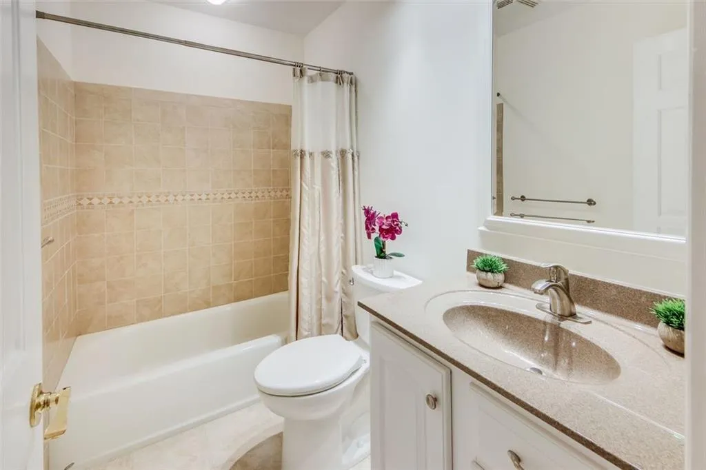 459 The North Chace, Atlanta, Georgia 30328, 3 Bedrooms Bedrooms, ,2 BathroomsBathrooms,Residential,Sold,459 The North Chace,6897865