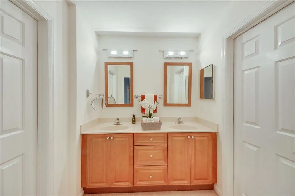 459 The North Chace, Atlanta, Georgia 30328, 3 Bedrooms Bedrooms, ,2 BathroomsBathrooms,Residential,Sold,459 The North Chace,6897865
