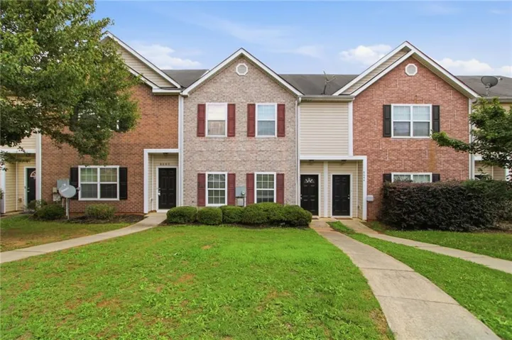 8642 Thomas Lane, Riverdale, Georgia 30274
