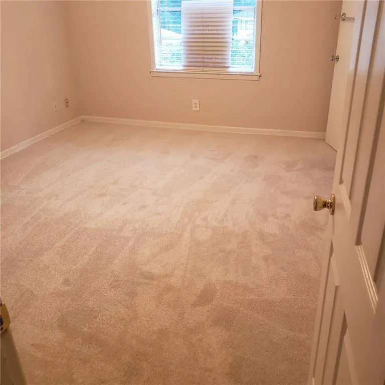 4282 Roswell Road Ne Unit G2, Atlanta, Georgia 30342, 2 Bedrooms Bedrooms, ,2 BathroomsBathrooms,Residential,For Sale,4282 Roswell Road Ne Unit G2,7519677