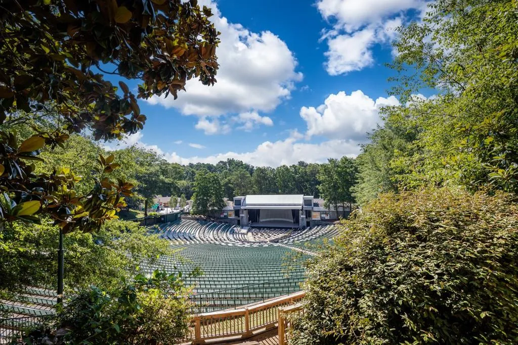 126 W Wieuca Road Ne, Atlanta, Georgia 30342, 4 Bedrooms Bedrooms, ,4 BathroomsBathrooms,Residential,Sold,126 W Wieuca Road Ne,7042572