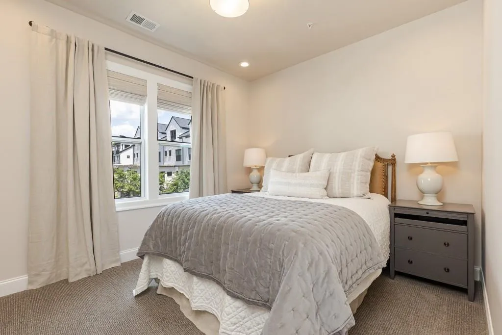 126 W Wieuca Road Ne, Atlanta, Georgia 30342, 4 Bedrooms Bedrooms, ,4 BathroomsBathrooms,Residential,Sold,126 W Wieuca Road Ne,7042572