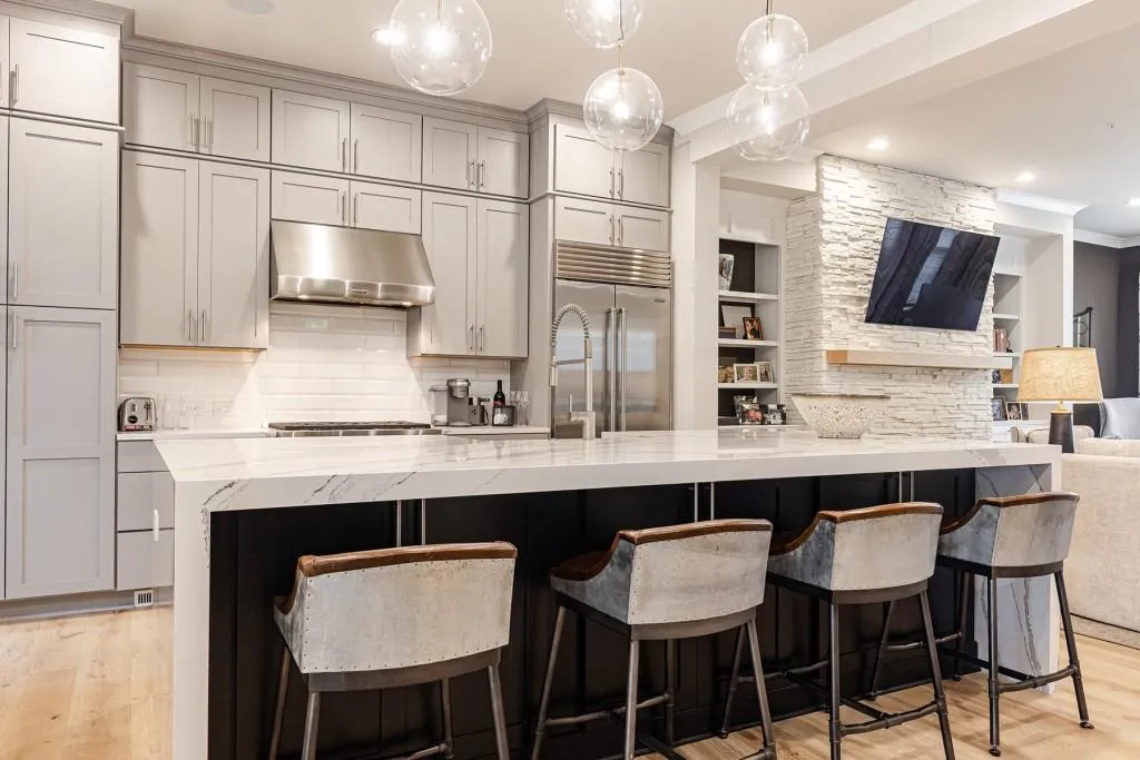 126 W Wieuca Road Ne, Atlanta, Georgia 30342, 4 Bedrooms Bedrooms, ,4 BathroomsBathrooms,Residential,Sold,126 W Wieuca Road Ne,7042572