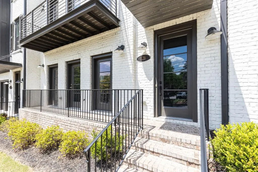 126 W Wieuca Road Ne, Atlanta, Georgia 30342, 4 Bedrooms Bedrooms, ,4 BathroomsBathrooms,Residential,Sold,126 W Wieuca Road Ne,7042572