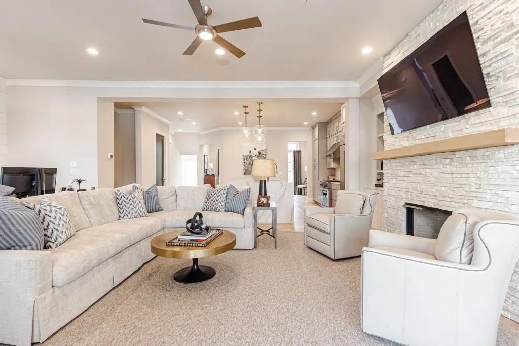 126 W Wieuca Road Ne, Atlanta, Georgia 30342, 4 Bedrooms Bedrooms, ,4 BathroomsBathrooms,Residential,Sold,126 W Wieuca Road Ne,7042572