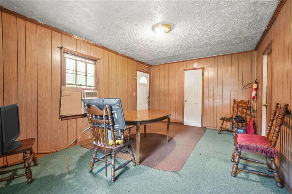 2752 Marco Drive, Atlanta, Georgia 30318, 3 Bedrooms Bedrooms, ,1 BathroomBathrooms,Residential,For Sale,2752 Marco Drive,7625581