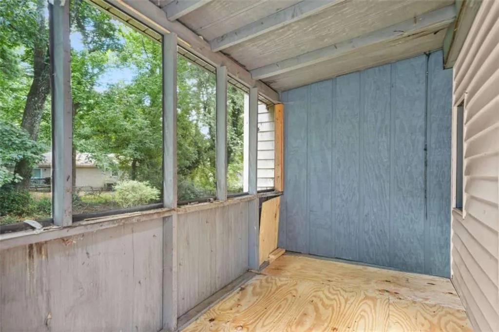 2752 Marco Drive, Atlanta, Georgia 30318, 3 Bedrooms Bedrooms, ,1 BathroomBathrooms,Residential,For Sale,2752 Marco Drive,7625581