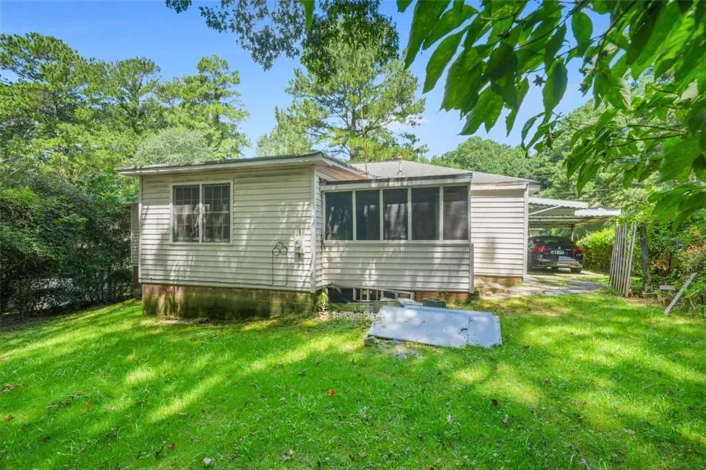 2752 Marco Drive, Atlanta, Georgia 30318, 3 Bedrooms Bedrooms, ,1 BathroomBathrooms,Residential,For Sale,2752 Marco Drive,7625581