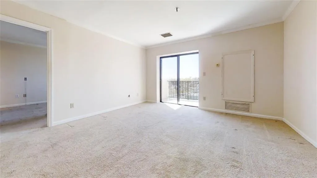 300 Johnson Ferry Road Ne Unit A808, Sandy Springs, Georgia 30328, 2 Bedrooms Bedrooms, ,2 BathroomsBathrooms,Residential,Sold,300 Johnson Ferry Road Ne Unit A808,7194947