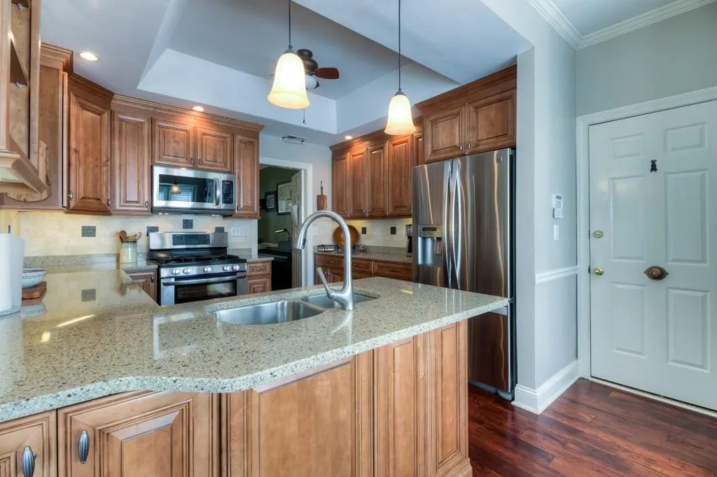 48 Vernon Glen Court, Sandy Springs, Georgia 30338, 3 Bedrooms Bedrooms, ,3 BathroomsBathrooms,Residential,Sold,48 Vernon Glen Court,6584784