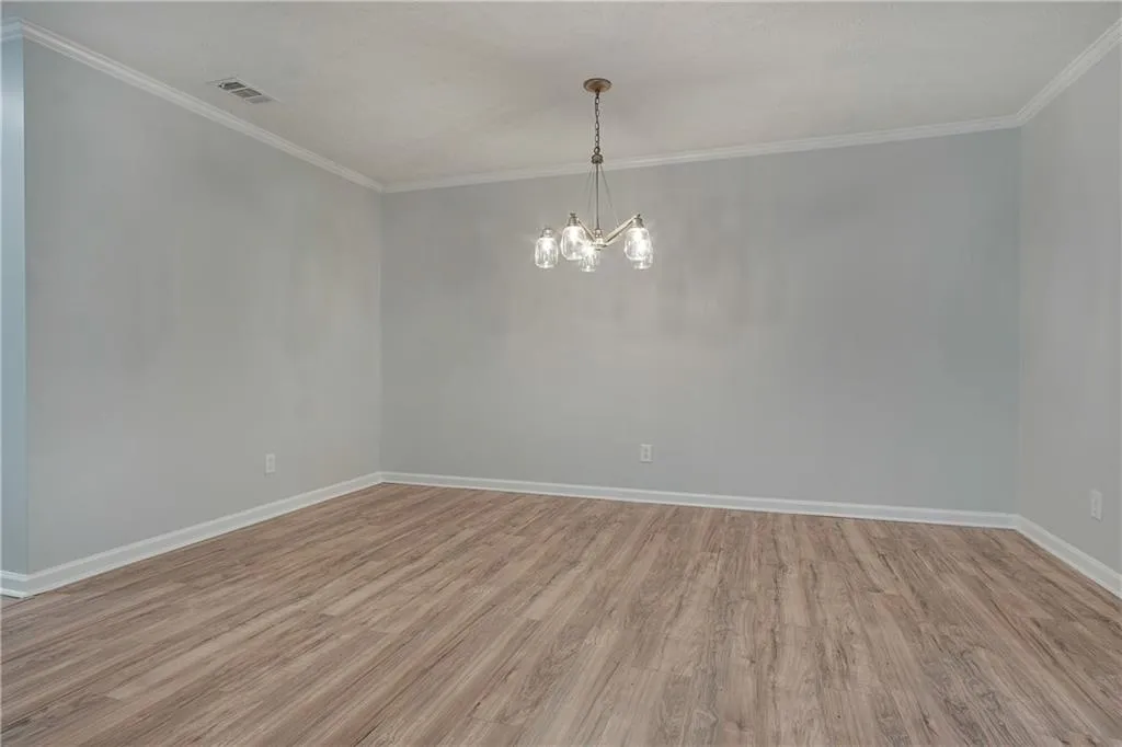 6806 Glenridge Drive Unit A, Sandy Springs, Georgia 30328, 2 Bedrooms Bedrooms, ,2 BathroomsBathrooms,Residential,Sold,6806 Glenridge Drive Unit A,6683433