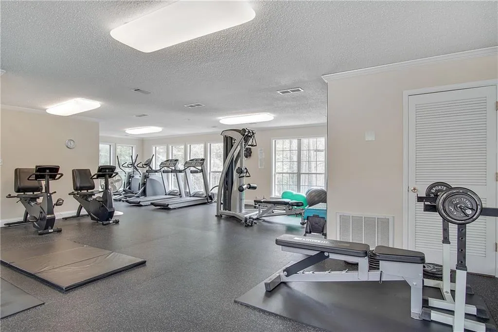 6806 Glenridge Drive Unit A, Sandy Springs, Georgia 30328, 2 Bedrooms Bedrooms, ,2 BathroomsBathrooms,Residential,Sold,6806 Glenridge Drive Unit A,6683433