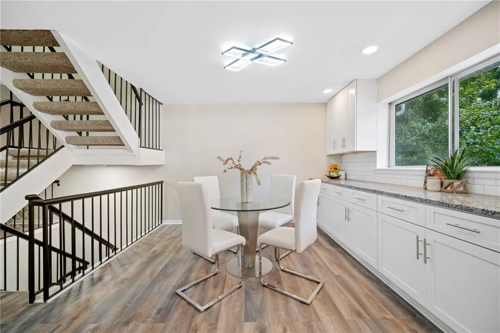 7329 Cardigan Circle, Sandy Springs, Georgia 30328, 4 Bedrooms Bedrooms, ,3 BathroomsBathrooms,Residential,Sold,7329 Cardigan Circle,7032803 7329 Cardigan Circle, Sandy Springs, Georgia 30328, 4 Bedrooms Bedrooms, ,3 BathroomsBathrooms,Residential,Sold,7329 Cardigan Circle,7032803