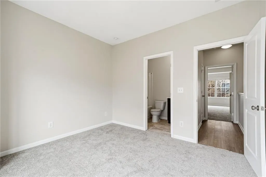 615 Broadview Place Ne, Atlanta, Georgia 30324, 2 Bedrooms Bedrooms, 0 ,2 BathroomsBathrooms,Residential,For Sale,615 Broadview Place Ne,7732272