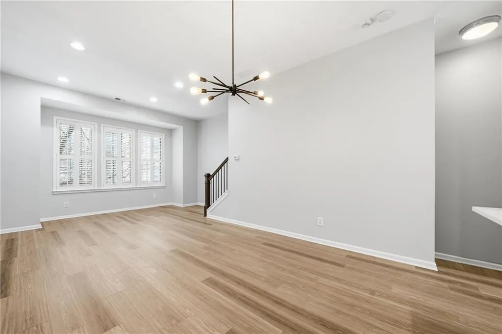 615 Broadview Place Ne, Atlanta, Georgia 30324, 2 Bedrooms Bedrooms, 0 ,2 BathroomsBathrooms,Residential,For Sale,615 Broadview Place Ne,7732272