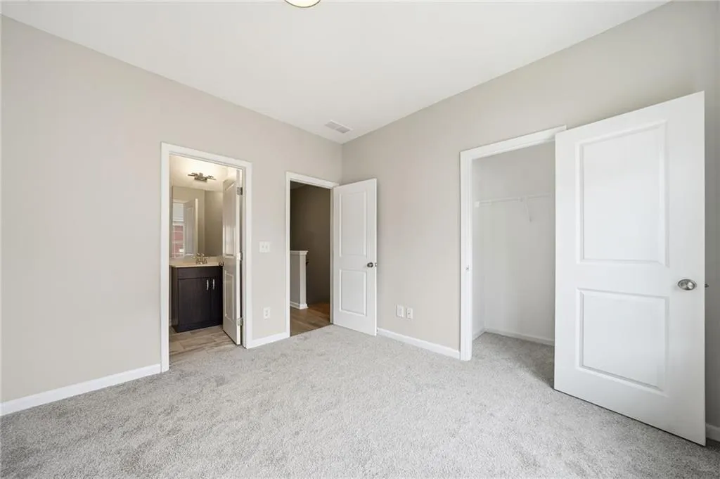 615 Broadview Place Ne, Atlanta, Georgia 30324, 2 Bedrooms Bedrooms, 0 ,2 BathroomsBathrooms,Residential,For Sale,615 Broadview Place Ne,7732272