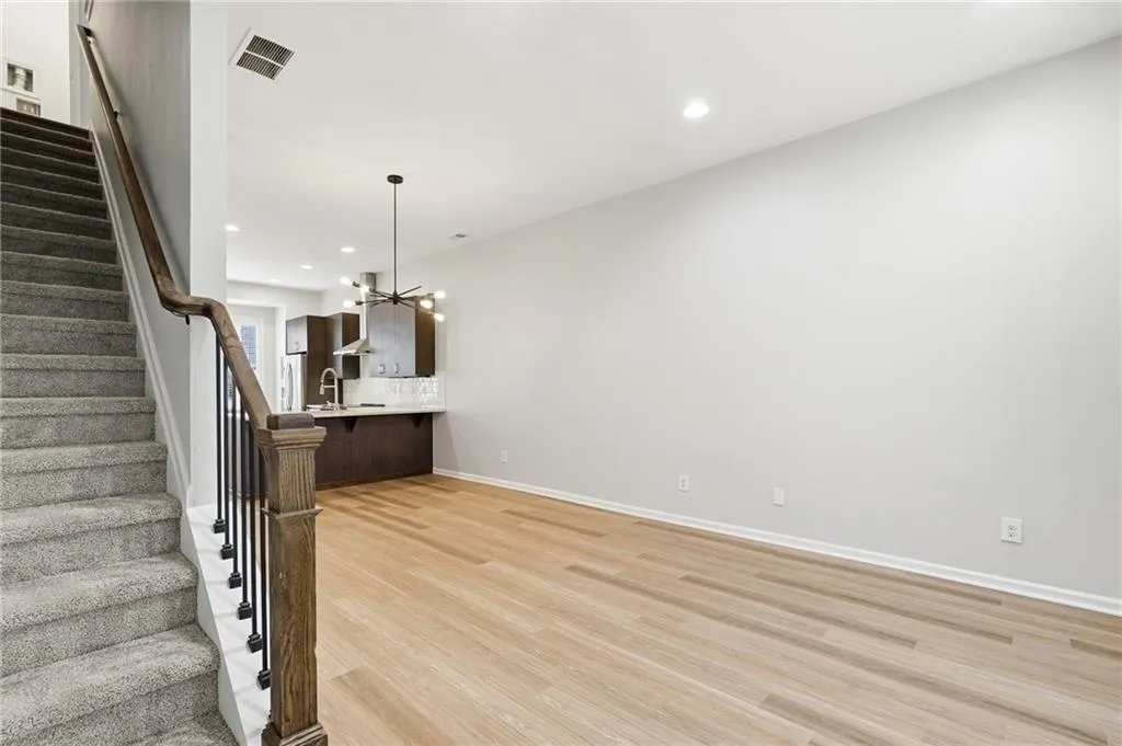 615 Broadview Place Ne, Atlanta, Georgia 30324, 2 Bedrooms Bedrooms, 0 ,2 BathroomsBathrooms,Residential,For Sale,615 Broadview Place Ne,7732272