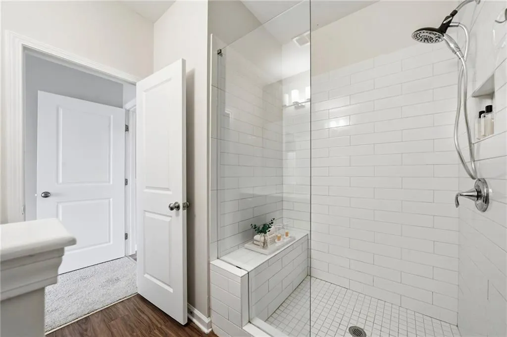 615 Broadview Place Ne, Atlanta, Georgia 30324, 2 Bedrooms Bedrooms, 0 ,2 BathroomsBathrooms,Residential,For Sale,615 Broadview Place Ne,7732272