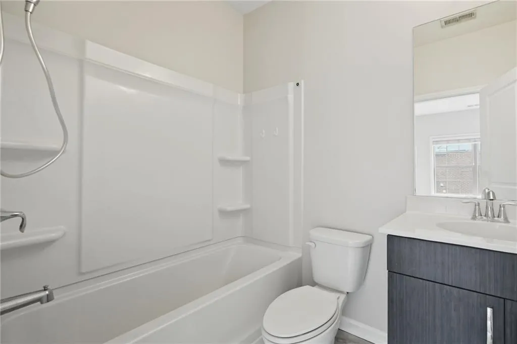 615 Broadview Place Ne, Atlanta, Georgia 30324, 2 Bedrooms Bedrooms, 0 ,2 BathroomsBathrooms,Residential,For Sale,615 Broadview Place Ne,7732272
