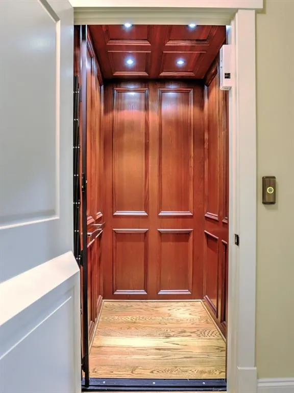 1419 River Vista Drive, Atlanta, Georgia 30339, 4 Bedrooms Bedrooms, ,4 BathroomsBathrooms,Residential,Sold,1419 River Vista Drive,6892111