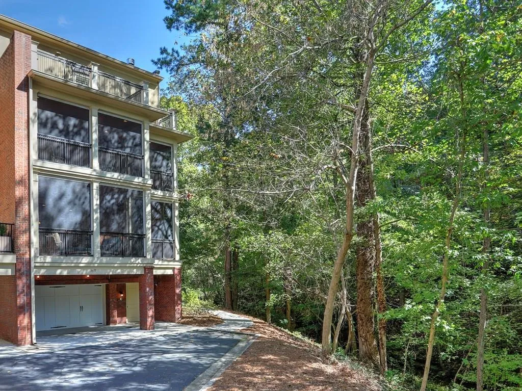 1419 River Vista Drive, Atlanta, Georgia 30339, 4 Bedrooms Bedrooms, ,4 BathroomsBathrooms,Residential,Sold,1419 River Vista Drive,6892111