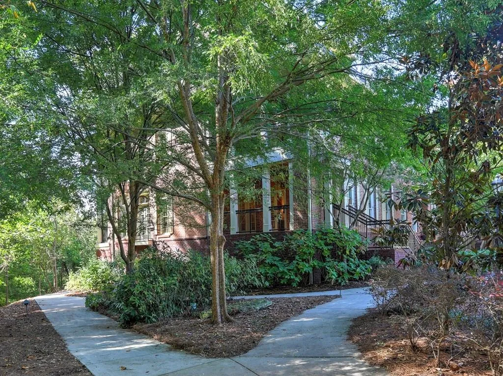 1419 River Vista Drive, Atlanta, Georgia 30339, 4 Bedrooms Bedrooms, ,4 BathroomsBathrooms,Residential,Sold,1419 River Vista Drive,6892111