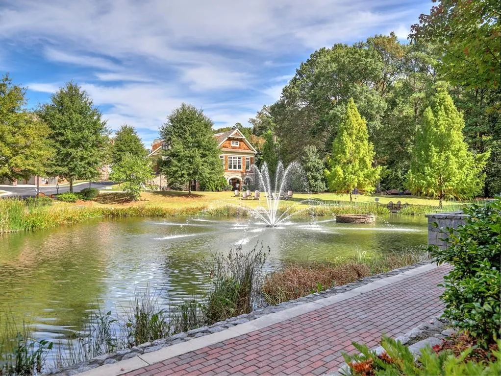 1419 River Vista Drive, Atlanta, Georgia 30339, 4 Bedrooms Bedrooms, ,4 BathroomsBathrooms,Residential,Sold,1419 River Vista Drive,6892111