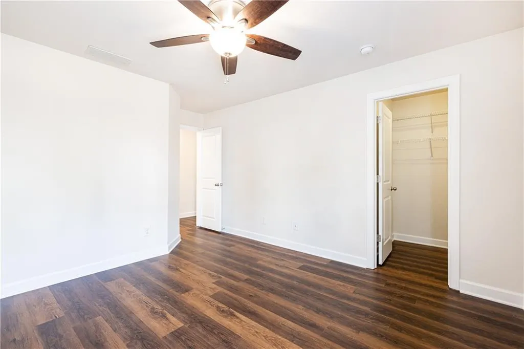 7595 Stoneridge Drive, Atlanta, Georgia 30328, 3 Bedrooms Bedrooms, ,2 BathroomsBathrooms,Residential,For Sale,7595 Stoneridge Drive,7763192