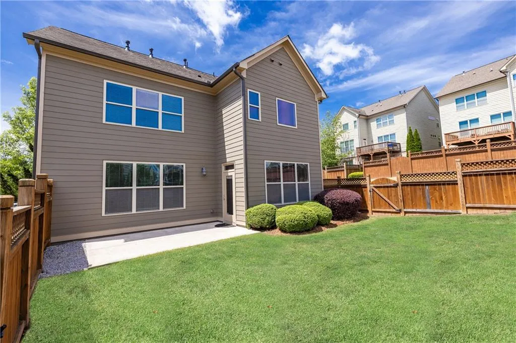 7595 Stoneridge Drive, Atlanta, Georgia 30328, 3 Bedrooms Bedrooms, ,2 BathroomsBathrooms,Residential,For Sale,7595 Stoneridge Drive,7763192