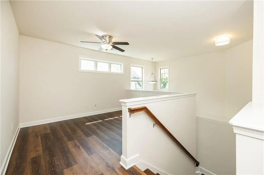 7595 Stoneridge Drive, Atlanta, Georgia 30328, 3 Bedrooms Bedrooms, ,2 BathroomsBathrooms,Residential,For Sale,7595 Stoneridge Drive,7763192