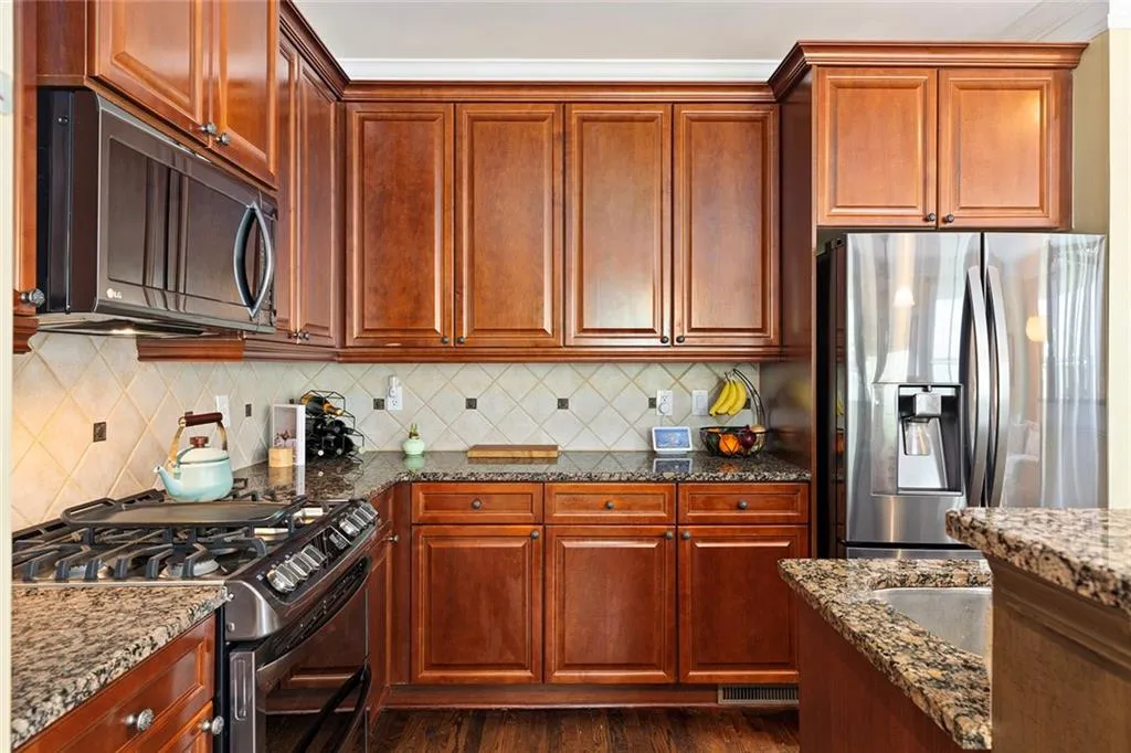 67 High Top Lane, Atlanta, Georgia 30328, 3 Bedrooms Bedrooms, ,3 BathroomsBathrooms,Residential,Sold,67 High Top Lane,7517344