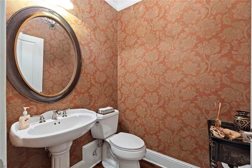 67 High Top Lane, Atlanta, Georgia 30328, 3 Bedrooms Bedrooms, ,3 BathroomsBathrooms,Residential,Sold,67 High Top Lane,7517344